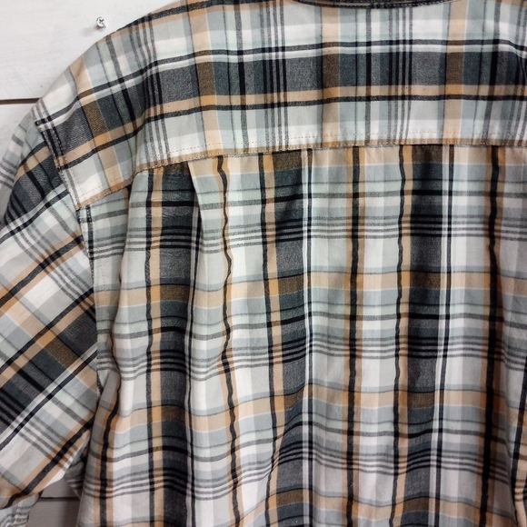 C.E. Schmidt Workwear Men’s Large Button Front Plaid Short Sleeve Shirt, Work - Picture 8 of 10